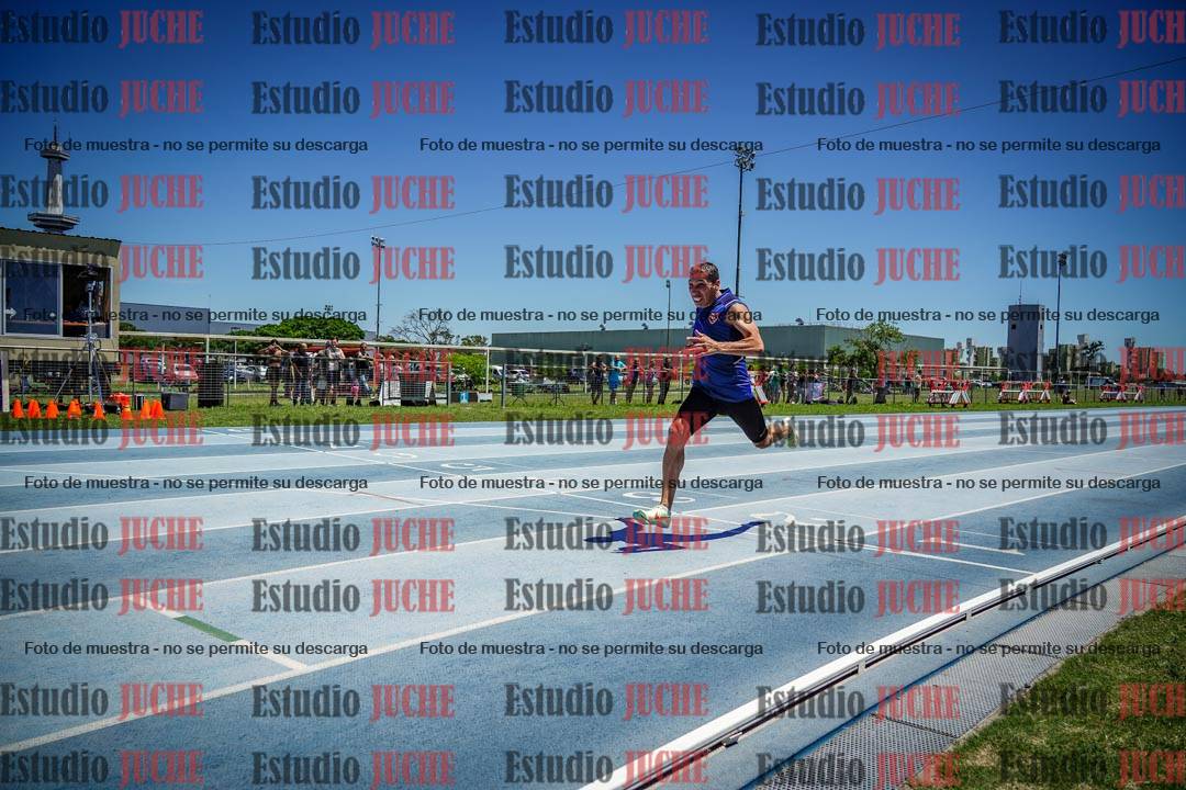 Fotos de los 100 m llanos de varones