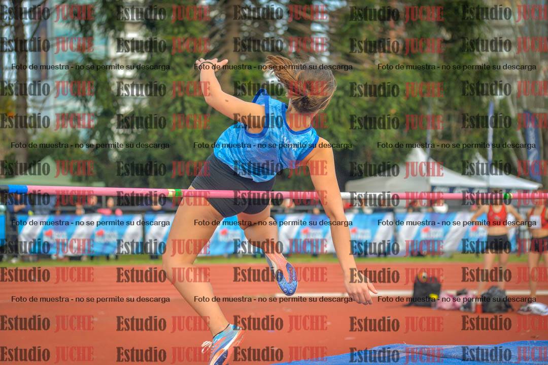 Fotos del salto en alto de mujeres