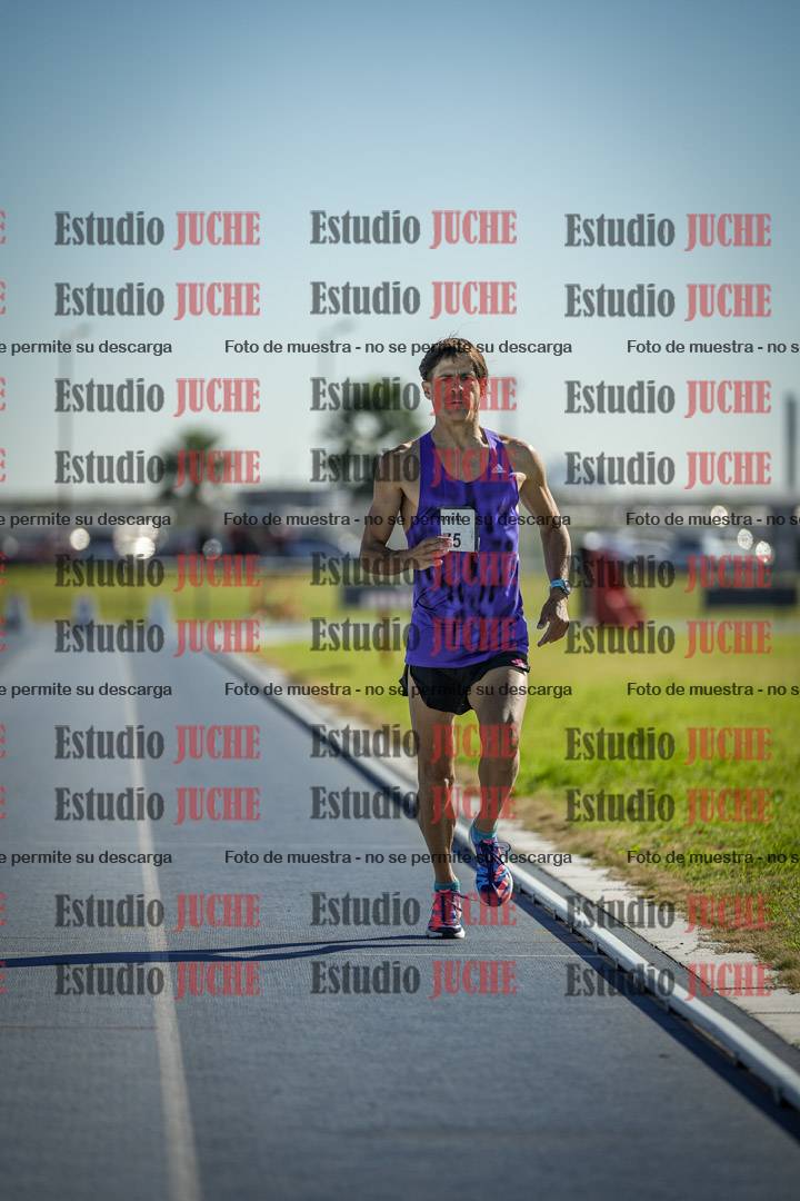 Fotos de los 10.000 m llanos de mujeres y varones