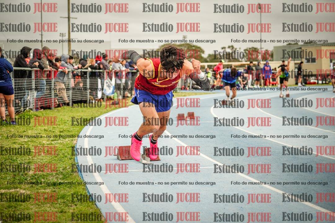 Fotos de los 400 m llanos de varones