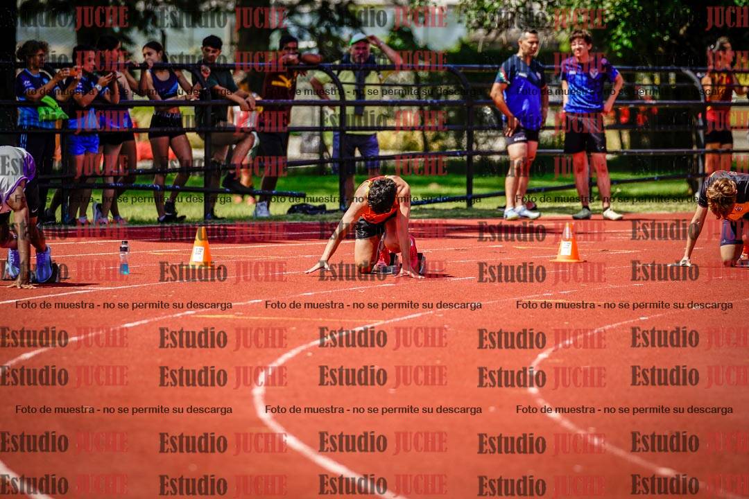 Fotos de los 200 m llanos de varones