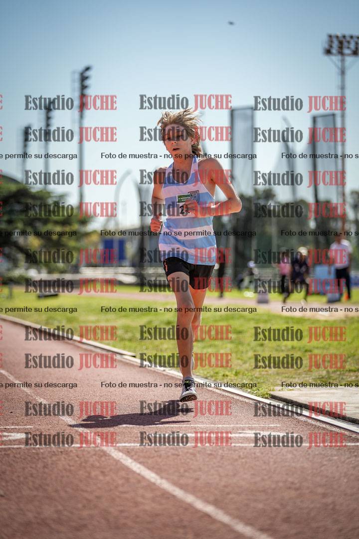 Fotos de los 2400 m de varones