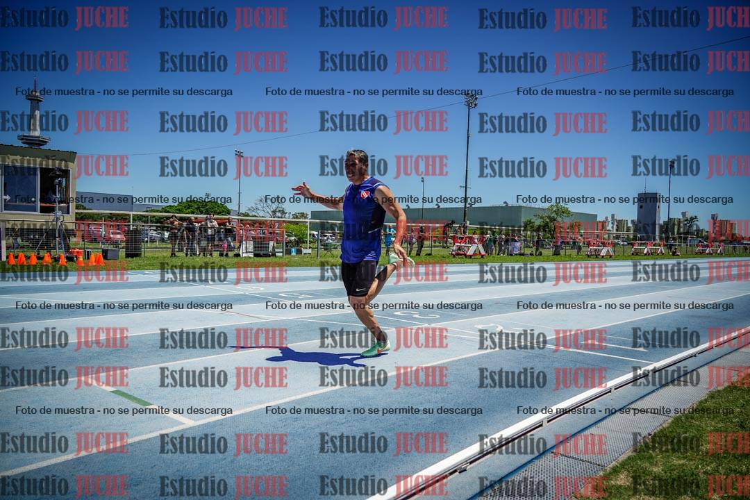 Fotos de los 100 m llanos de varones