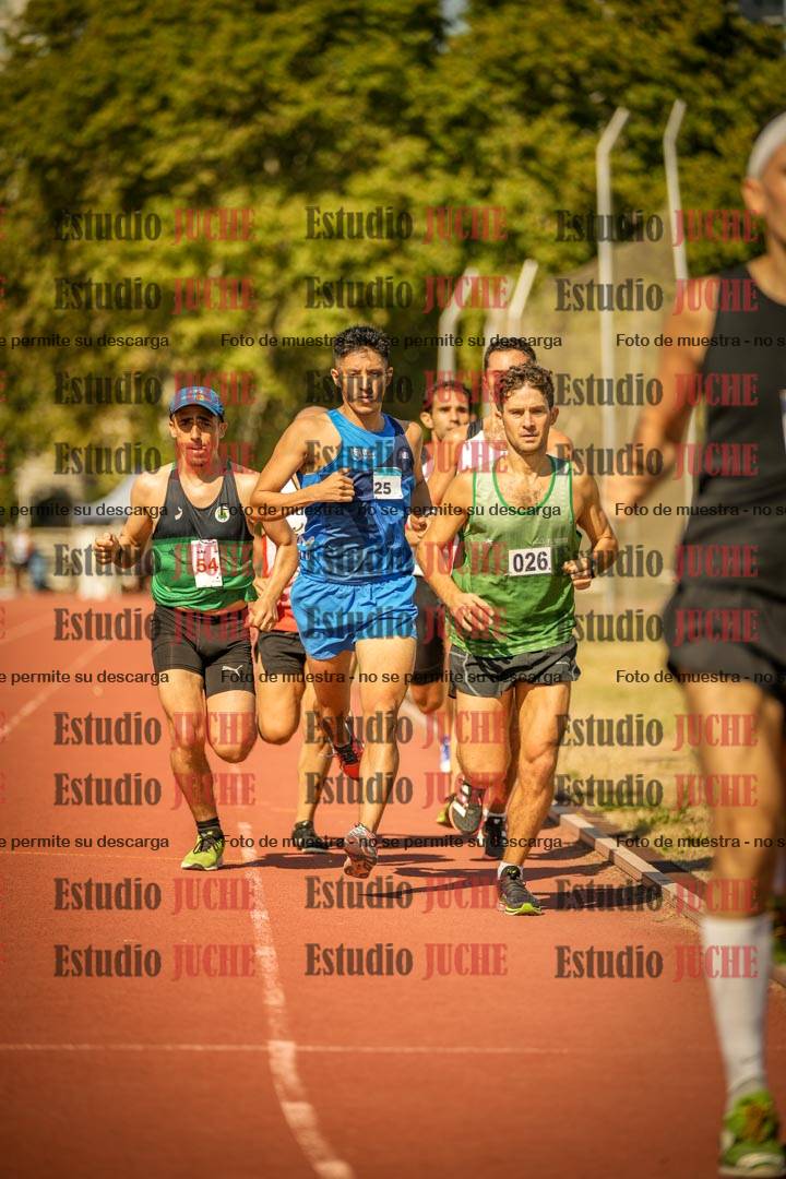 Fotos de los 3000 m llanos de varones