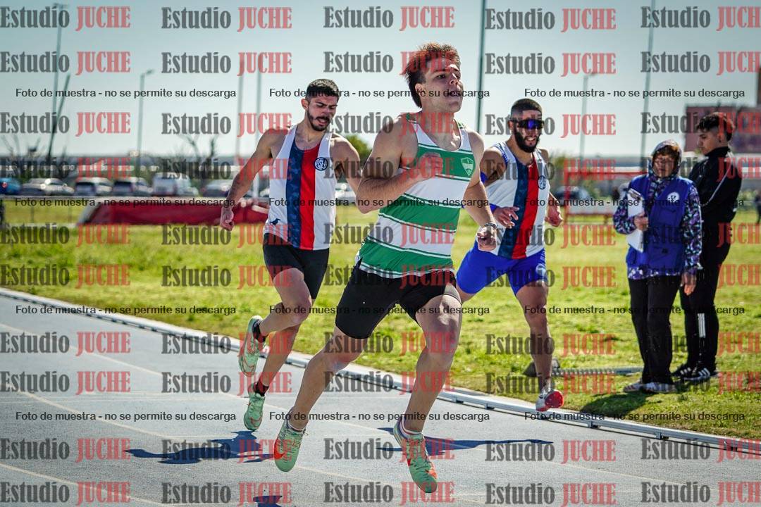 Fotos de los 200 m llanos de varones