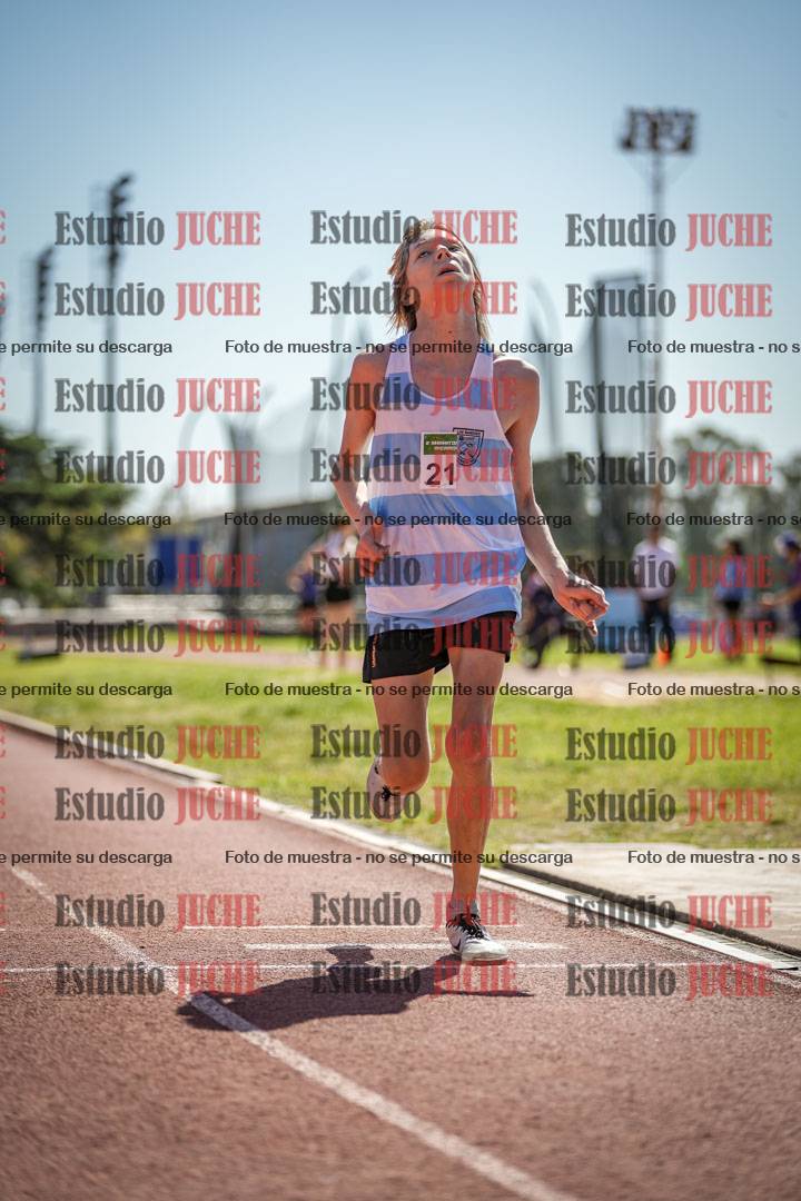 Fotos de los 2400 m de varones
