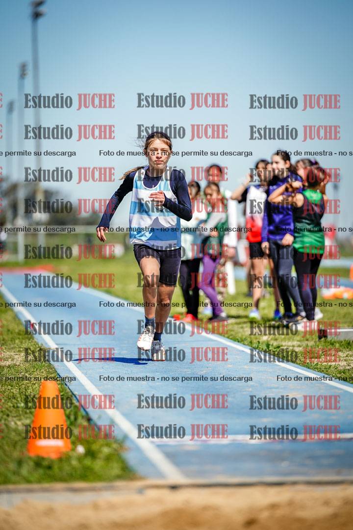 Fotos del salto en largo de mujeres - U15