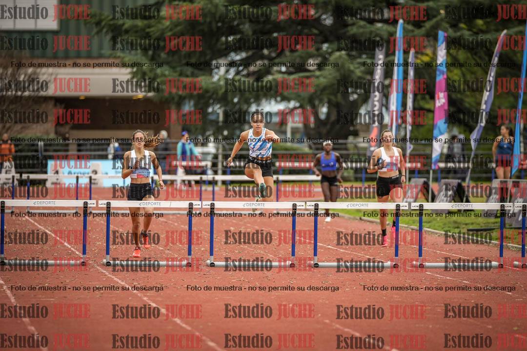 Fotos de los 400 m con vallas de mujeres