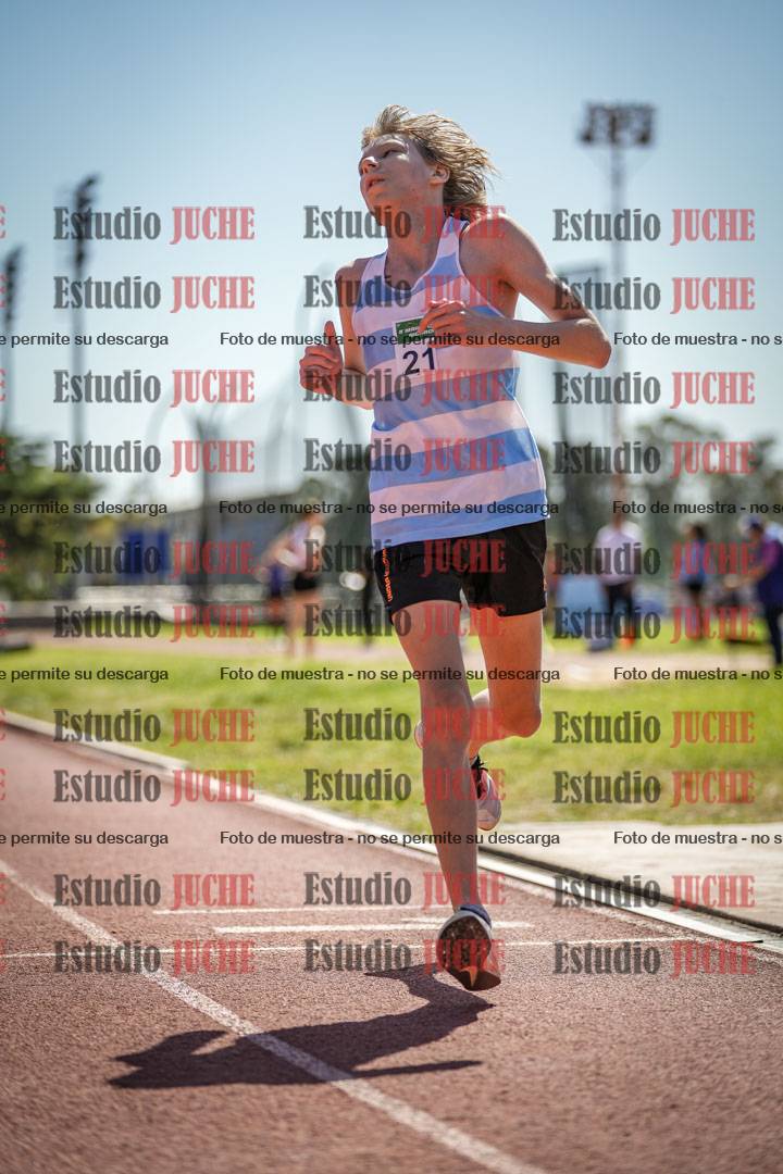 Fotos de los 2400 m de varones