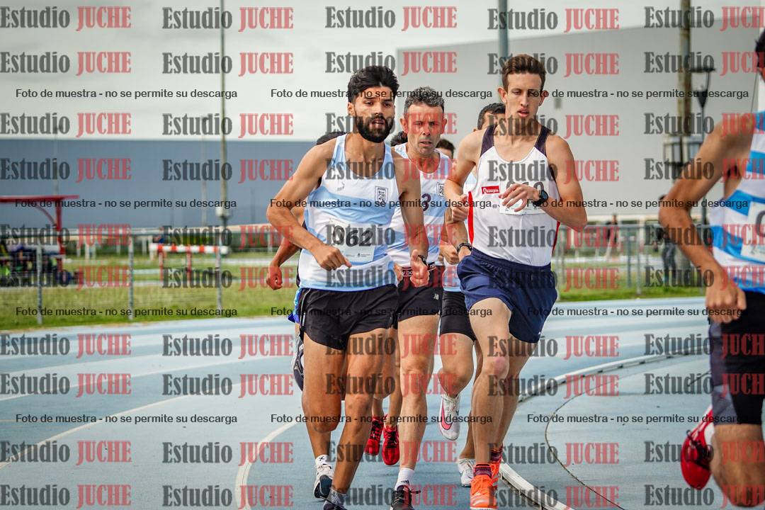 Fotos de los 1000 m llanos de varones