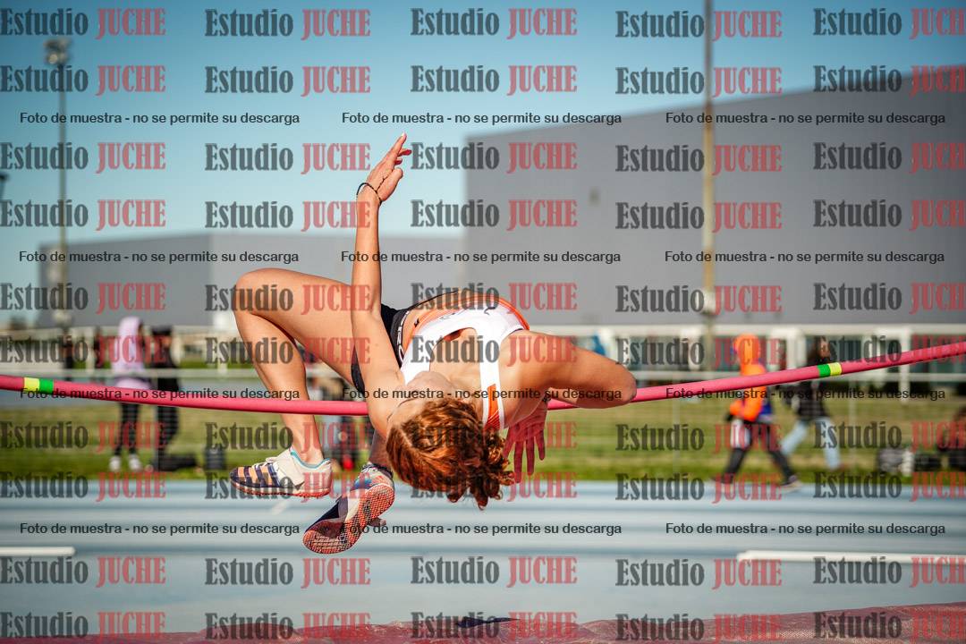 Fotos del salto en alto de mujeres