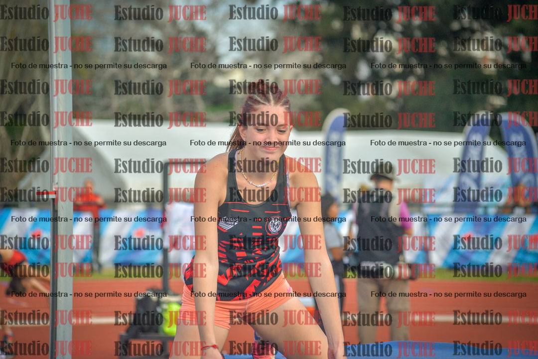 Fotos del salto en alto de mujeres