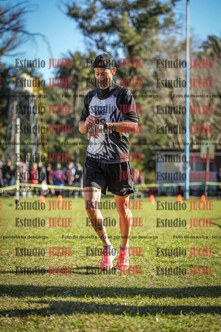 Fotos de la llegada del cross de 4000 m - varones