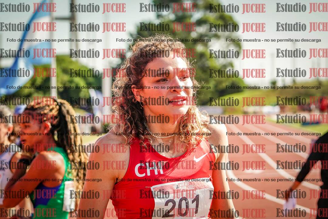 Fotos de algunos extras y podios del día 1