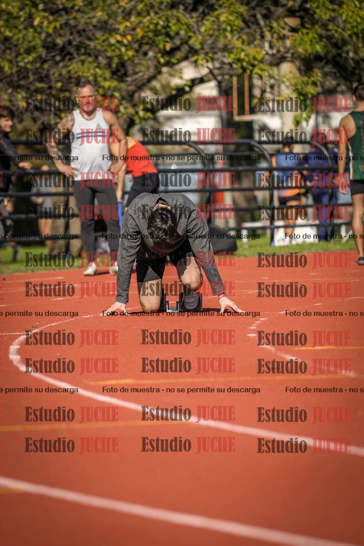Fotos de los 200 m llanos de varones