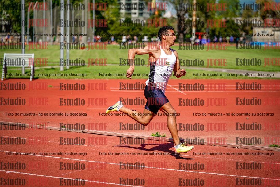 Fotos de los 200 m llanos de varones