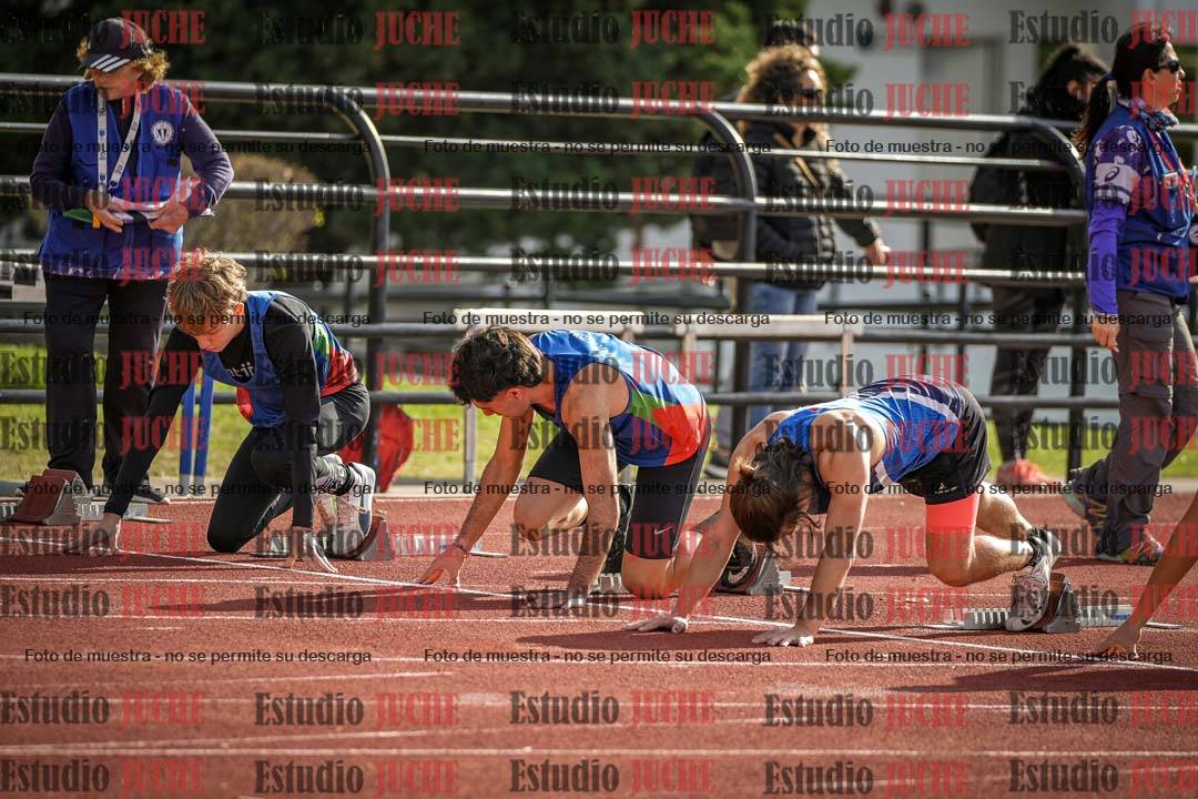 Fotos de los 100 m llanos de varones