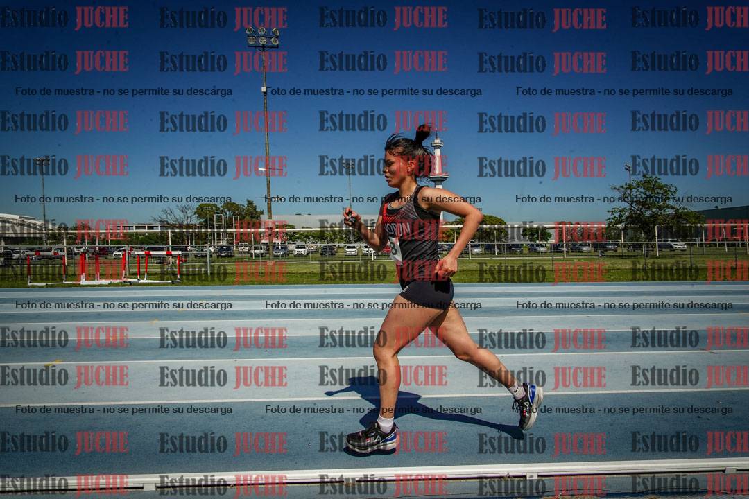 Fotos de los 5000 m de mujeres y varones - serie 2