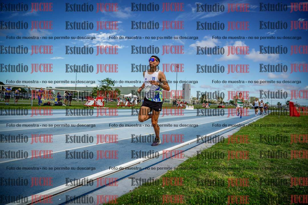 Fotos de los 1000 m llanos de varones
