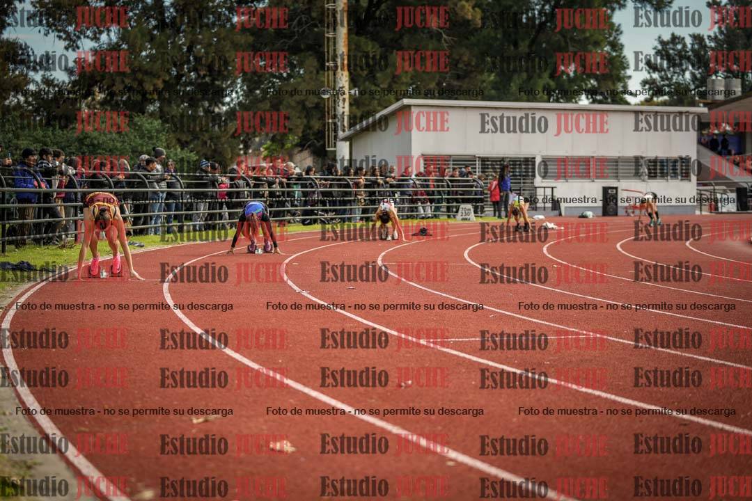 Fotos de los 400 m con vallas de mujeres