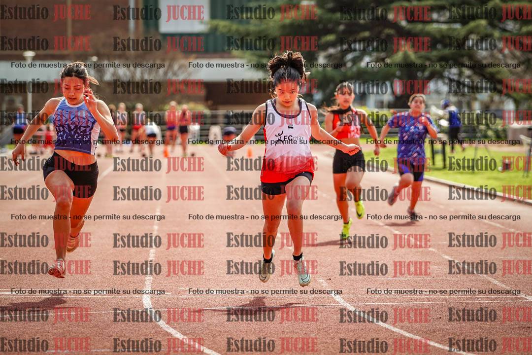 Fotos de los 80 m llanos de mujeres