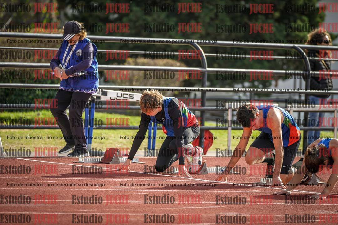 Fotos de los 100 m llanos de varones