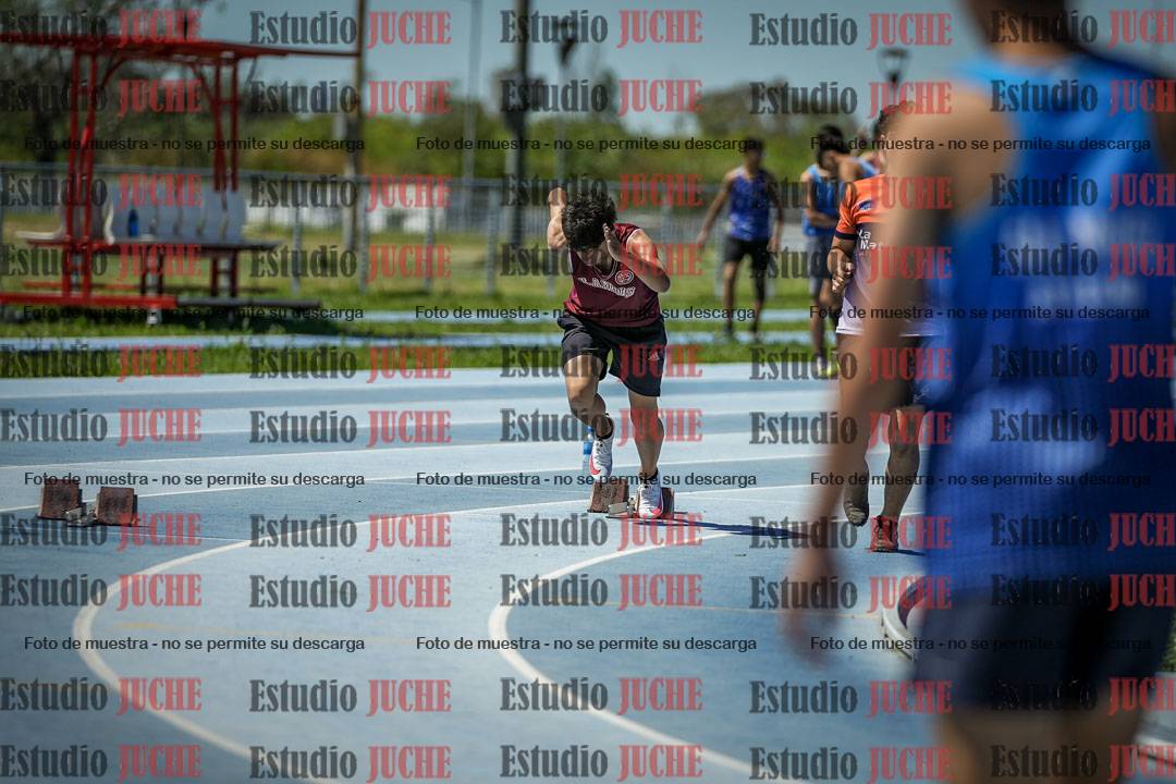 Fotos de los 200 m llanos de varones