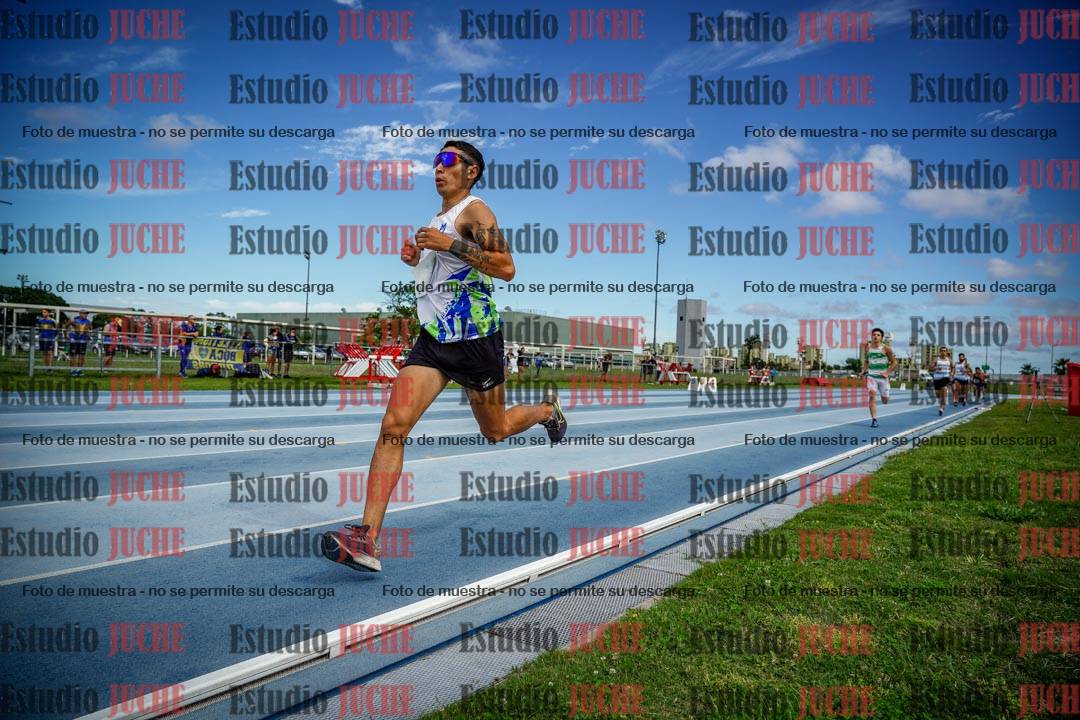 Fotos de los 1000 m llanos de varones