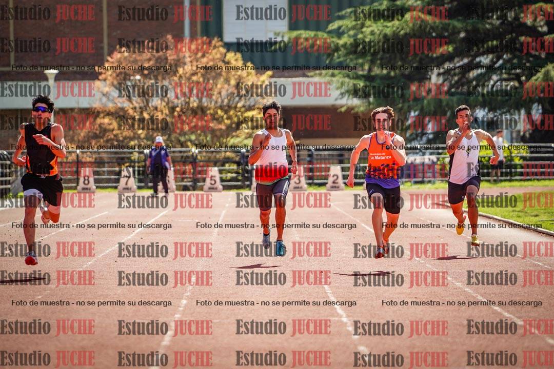 Fotos de los 200 m llanos de varones
