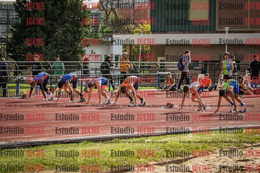 Fotos de los 100 m llanos de varones