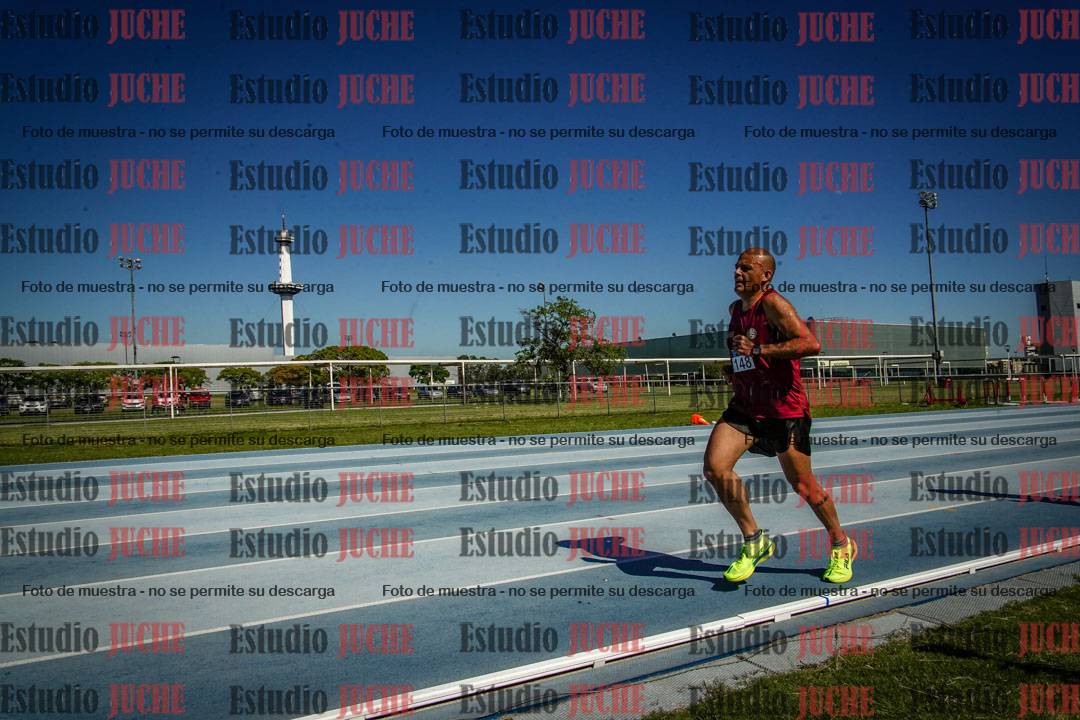 Fotos de los 5000 m de mujeres y varones - serie 2