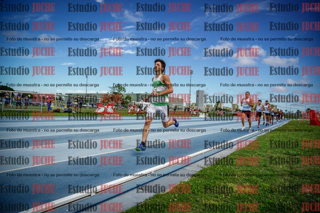 Fotos de los 1000 m llanos de varones