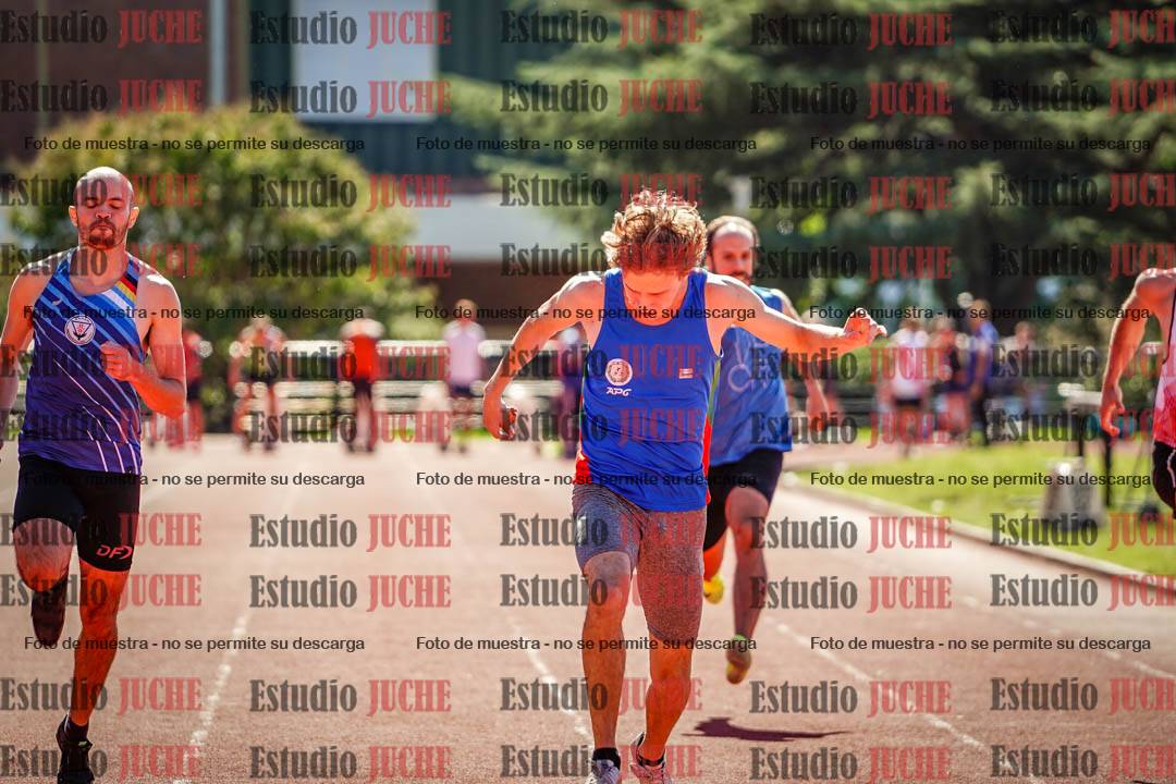 Fotos de los 100 m llanos de varones