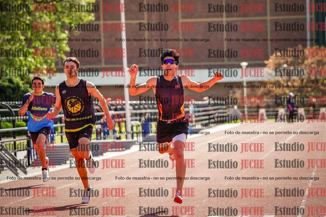 Fotos de los 200 m llanos de varones