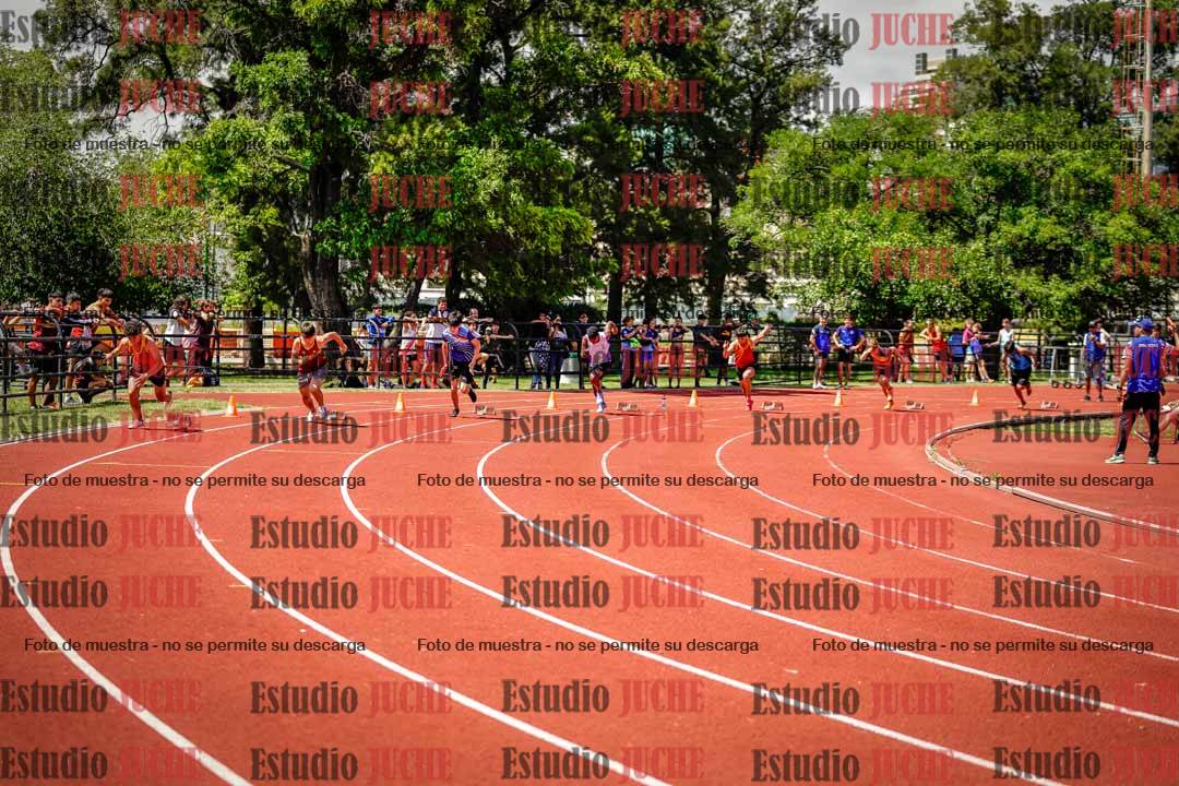 Fotos de los 200 m llanos de varones