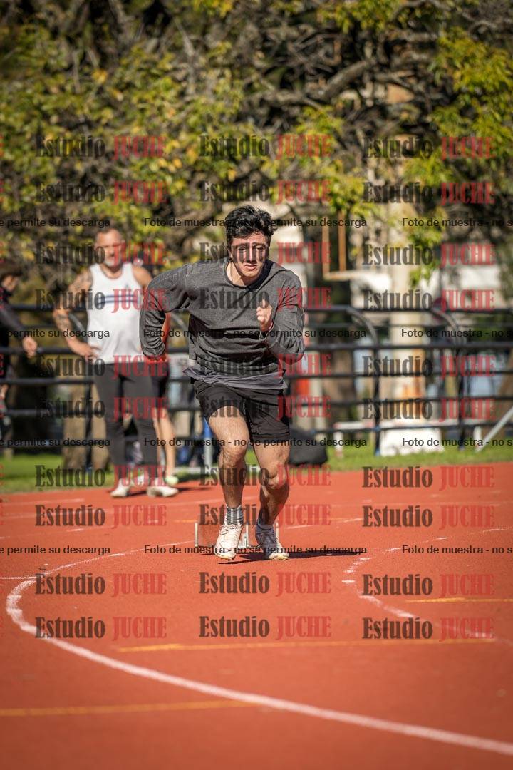 Fotos de los 200 m llanos de varones