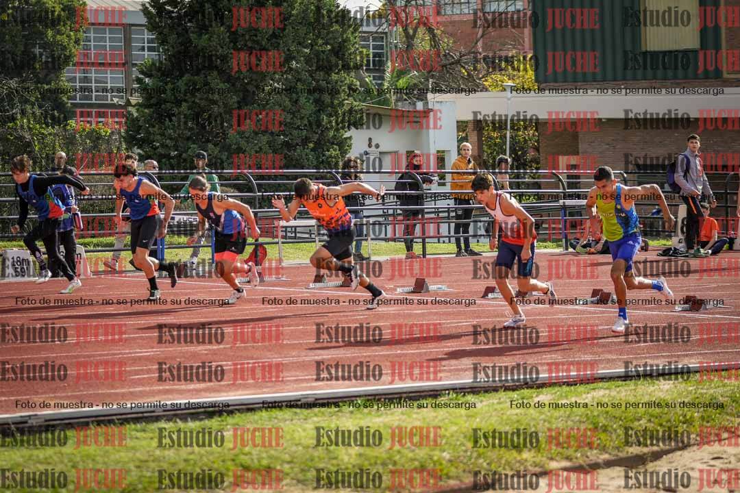 Fotos de los 100 m llanos de varones