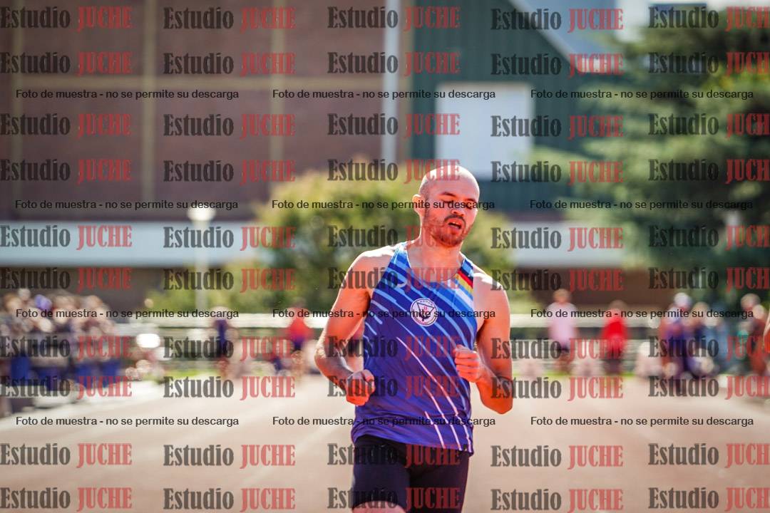 Fotos de los 100 m llanos de varones