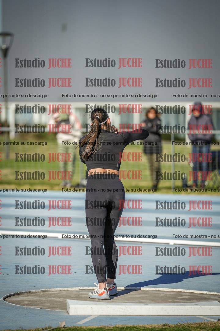 Fotos del lanzamiento de bala de mujeres - heptatlón 3