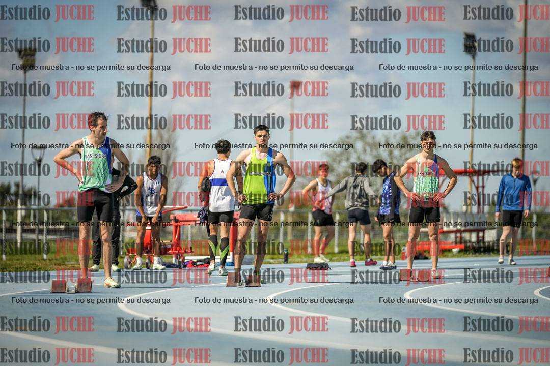 Fotos de los 200 m llanos de varones