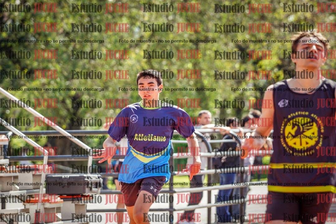 Fotos de los 200 m llanos de varones