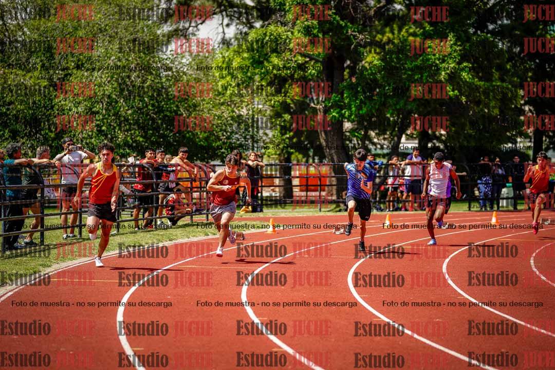 Fotos de los 200 m llanos de varones