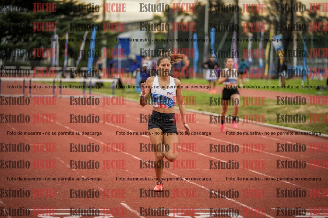 Fotos de los 400 m con vallas de mujeres