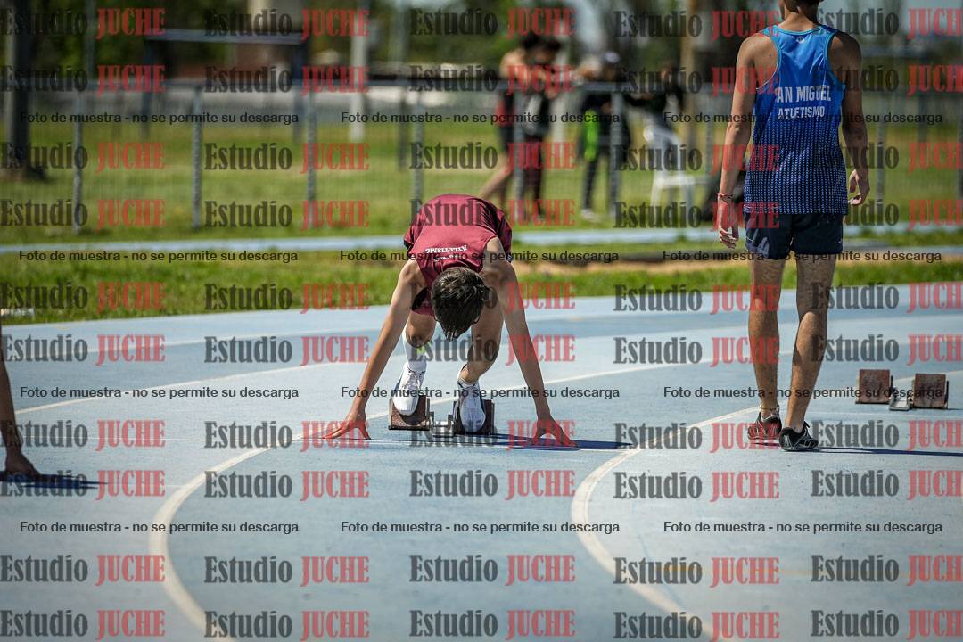 Fotos de los 200 m llanos de varones