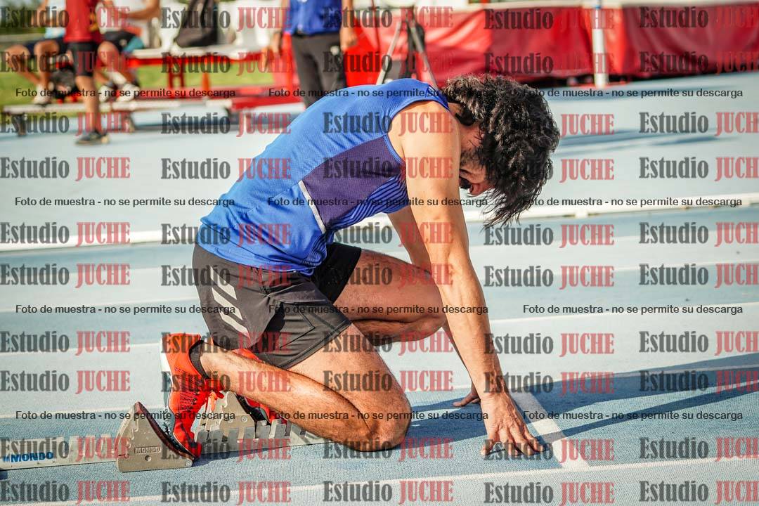 Fotos de los 400 m llanos de varones