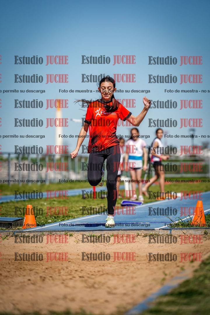 Fotos del salto en largo de mujeres - U15