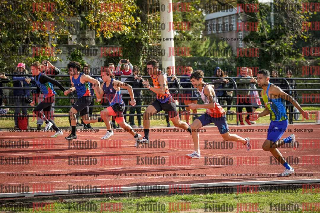 Fotos de los 100 m llanos de varones