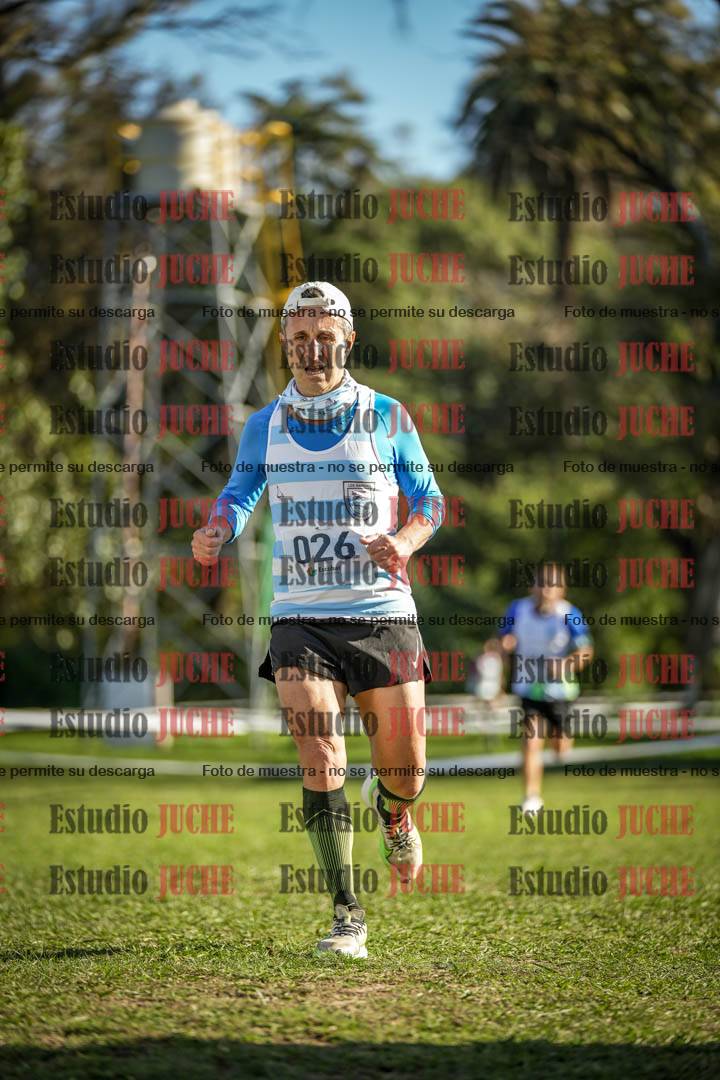 Fotos de la llegada del cross de 4000 m - varones
