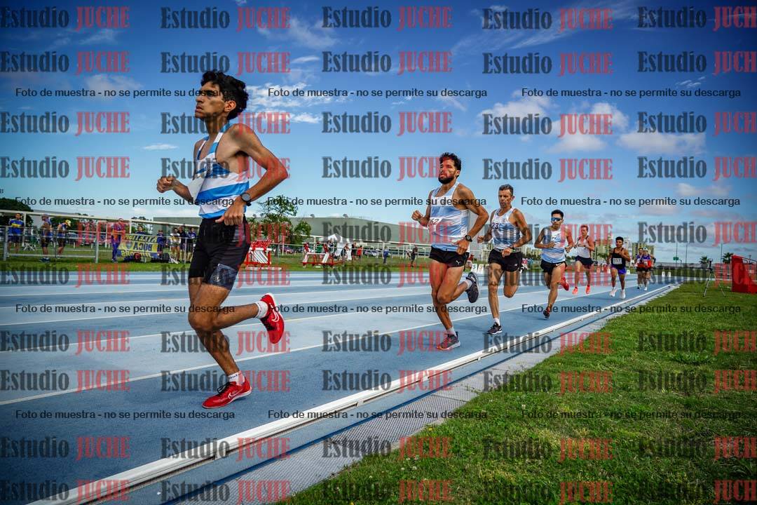 Fotos de los 1000 m llanos de varones