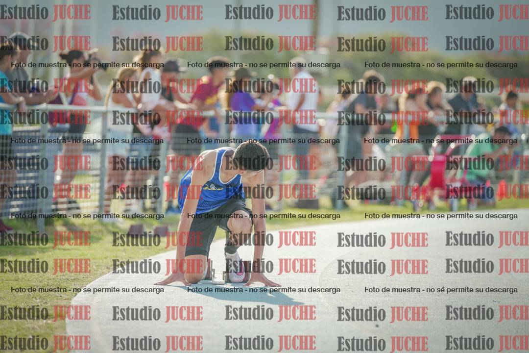 Fotos de los 400 m llanos de varones